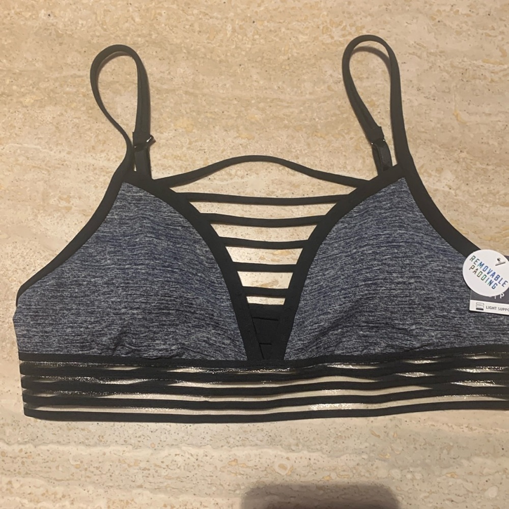 Pink Victoria Secret sports bra size small NWT